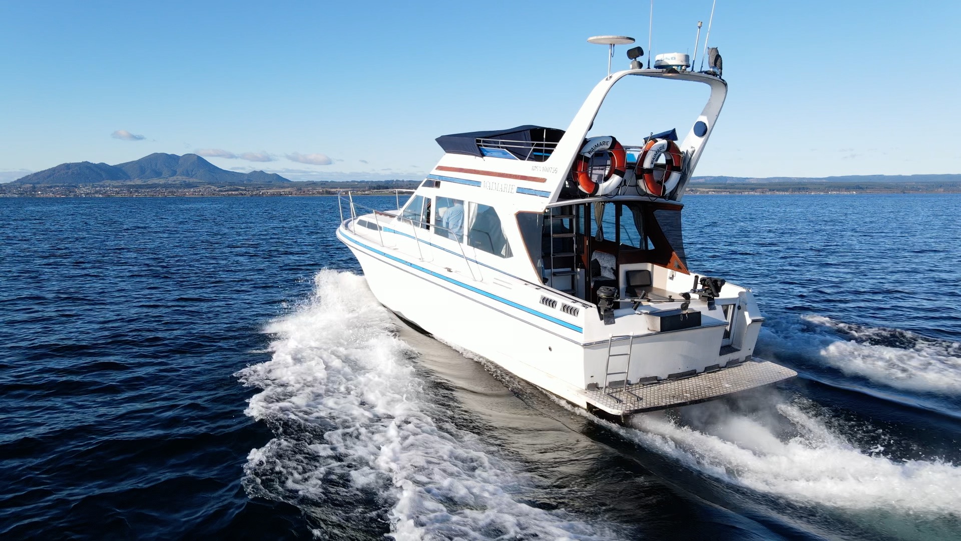 Blog Thumbnail Vindex 350 – Raw Boat Review
